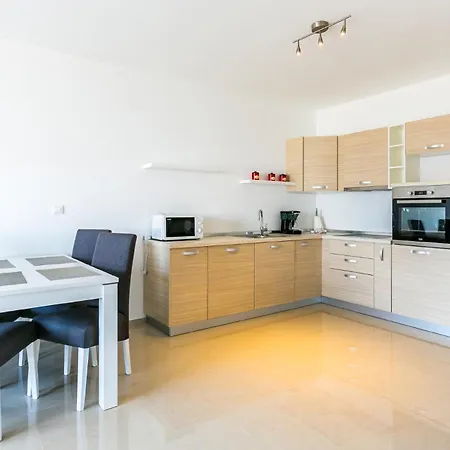 Vizula D - App Antonio - Mpolo Medulin